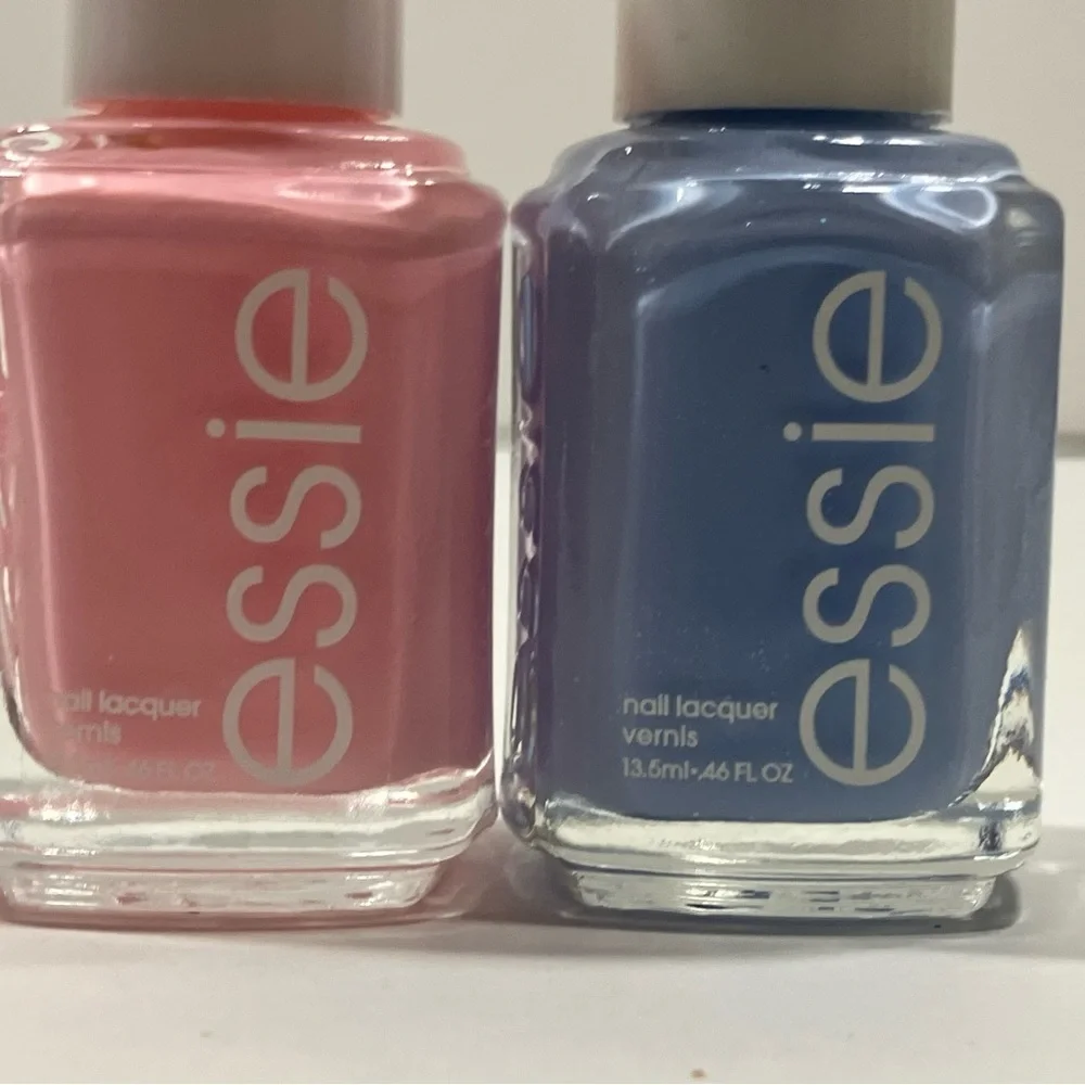 2 Essie Polish